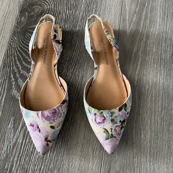 Christian Siriano Lavender Floral Pointed Flats - Picture 1 of 5